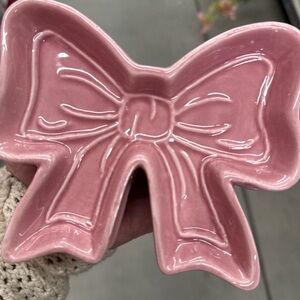 Pink Bow-Shaped Ceramic Dish